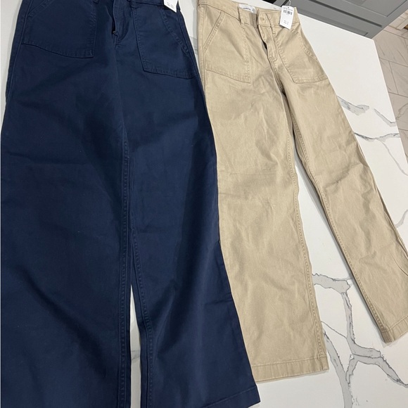 Abercrombie Kids cargo navy and khaki pants - Picture 4 of 5